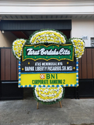 Papan Bunga Duka di Wonosalam