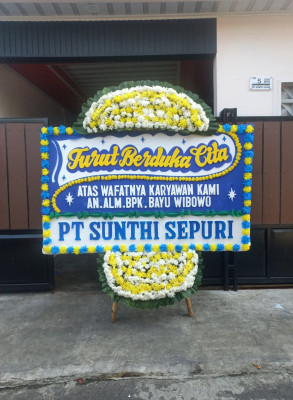 Papan Bunga Duka di Wonosalam